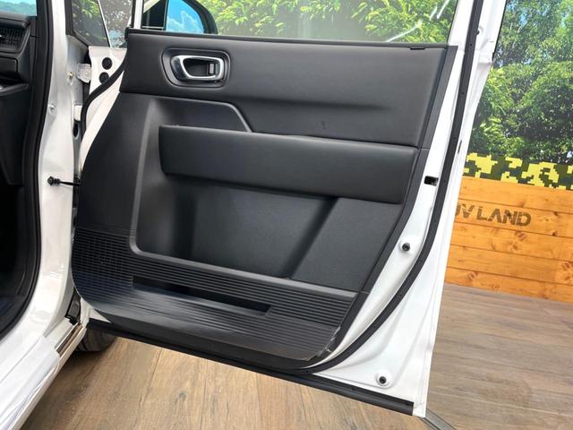 ステップワゴン スパーダ　登録済未使用車　純正１１型ナビ　バックカメラ　オットマン　ホンダセンシング　両側電動スライドドア　アダプティブクルーズ　パワーバックドア　パドルシフト　ＬＥＤヘッドライト　電動パーキングブレーキ（34枚目）