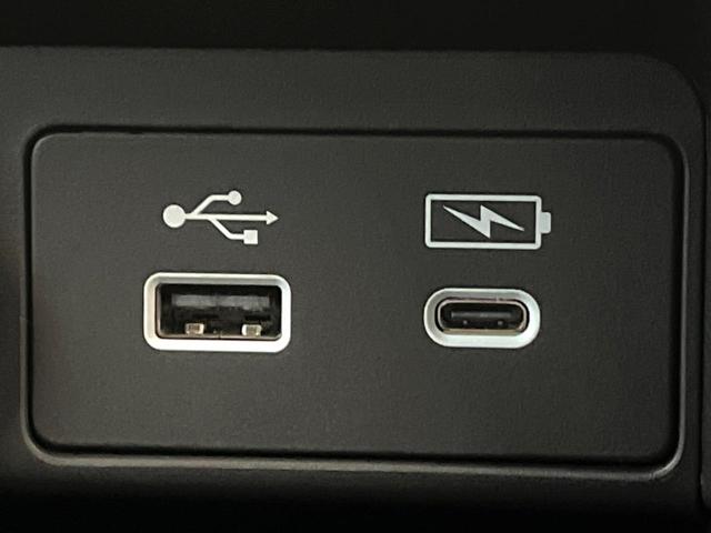 ステップワゴン スパーダ　登録済未使用車　純正１１型ナビ　バックカメラ　オットマン　ホンダセンシング　両側電動スライドドア　アダプティブクルーズ　パワーバックドア　パドルシフト　ＬＥＤヘッドライト　電動パーキングブレーキ（62枚目）