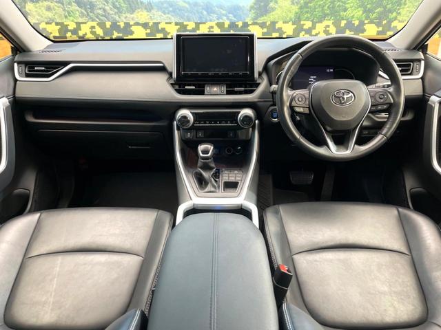 ＲＡＶ４ Ｇ　純正９インチナビ　禁煙車　４ＷＤ　パワーバックドア　シートヒーター　ＥＴＣ　ステアリングヒーター　ブラインドスポットモニター　セーフティセンス　ＬＥＤヘッド＆フォグ（2枚目）