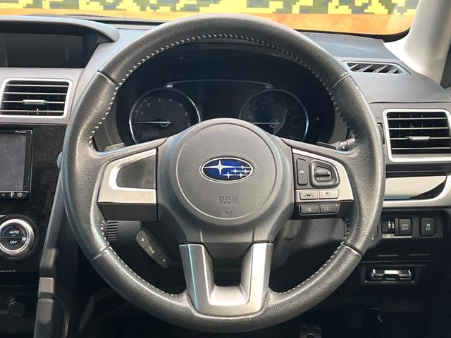 フォレスター Ｓ－リミテッド　純正ナビ　アイサイト　禁煙車　全席シートヒーター　バックカメラ　ブラインドスポットモニター　前席パワーシート　レーダークルーズコントロール　ＬＥＤヘッドライト　Ｂｌｕｅｔｏｏｔｈ（11枚目）