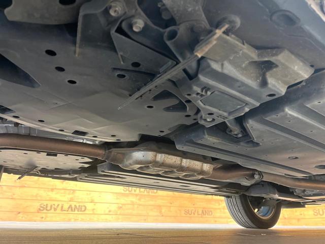 フォレスター Ｓ－リミテッド　純正ナビ　アイサイト　禁煙車　全席シートヒーター　バックカメラ　ブラインドスポットモニター　前席パワーシート　レーダークルーズコントロール　ＬＥＤヘッドライト　Ｂｌｕｅｔｏｏｔｈ（22枚目）