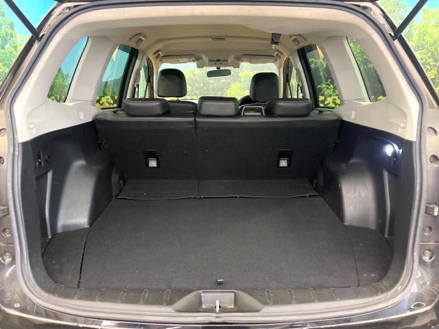 フォレスター Ｓ－リミテッド　純正ナビ　アイサイト　禁煙車　全席シートヒーター　バックカメラ　ブラインドスポットモニター　前席パワーシート　レーダークルーズコントロール　ＬＥＤヘッドライト　Ｂｌｕｅｔｏｏｔｈ（36枚目）