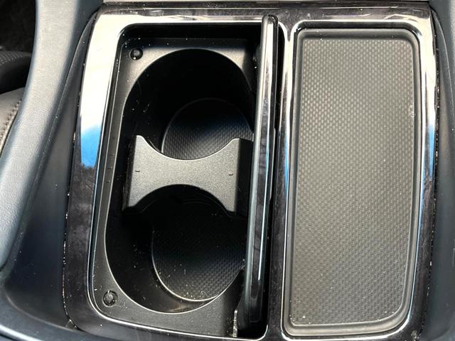 アルファード ２．５Ｓ　Ｃパッケージ　ＢＩＧＸ１１インチナビ　バックカメラ　後席モニター　３眼ＬＥＤヘッド　両側電動スライドドア　両側電動スライドドア　パワーバックドア　ＥＴＣ　純正１８インチアルミ　セーフティセンス　レーダークルーズ（56枚目）