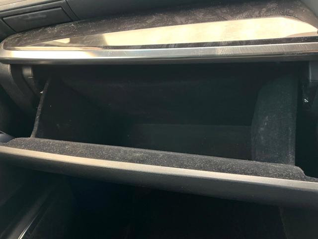 アルファード ２．５Ｓ　Ｃパッケージ　ＢＩＧＸ１１インチナビ　バックカメラ　後席モニター　３眼ＬＥＤヘッド　両側電動スライドドア　両側電動スライドドア　パワーバックドア　ＥＴＣ　純正１８インチアルミ　セーフティセンス　レーダークルーズ（71枚目）