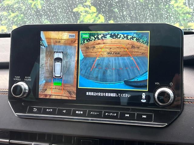 �y�}���`�A���E���h���j�^�[�z��p�̃J�����ɂ��A�ォ�猩���낵���悤�Ȏ��_�łR�U�O�x�N���}�̎��͂��m�F���邱�Ƃ��ł��܂������p�������m�F���₷���A�����ꏊ�ł̐؂�Ԃ��⒓�Ԃ��X���[�Y�ɍs���܂��B