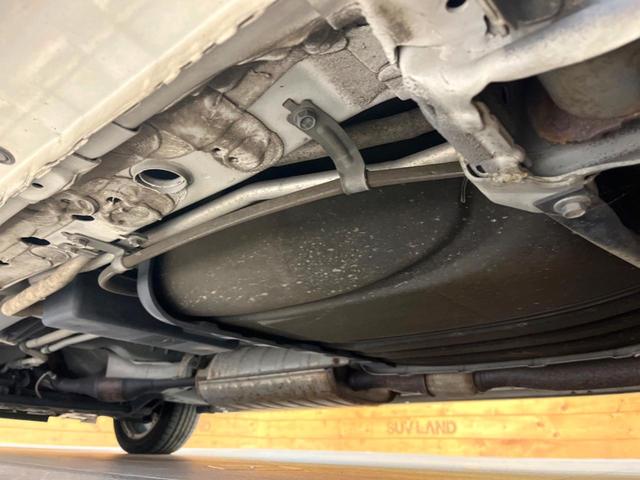 セレナ ハイウェイスター Jパッケージ 禁煙車 両側電動ドア SDナビ ドラレコ コーナーセンサー HIDヘッド ETC クルコン 純正16インチアルミ オートライト デュアルエアコン Bluetooth CD DVD再生 地デジ(21枚目)