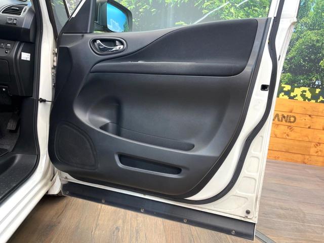 セレナ ハイウェイスター Jパッケージ 禁煙車 両側電動ドア SDナビ ドラレコ コーナーセンサー HIDヘッド ETC クルコン 純正16インチアルミ オートライト デュアルエアコン Bluetooth CD DVD再生 地デジ(33枚目)