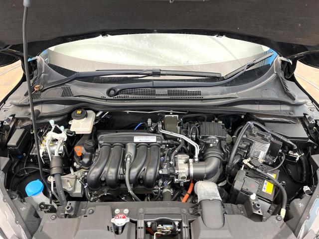 ヴェゼル ハイブリッドZ・ホンダセンシング 禁煙車 純正ナビ バックカメラ ホンダセンシング アダプティブクルーズ ハーフレザーシート ドラレコ スマートキー LEDヘッド ETC 純正17インチアルミ オートライト(18枚目)