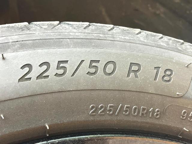 ヴェゼル ｅ：ＨＥＶ　Ｚ　禁煙車　９インチホンダコネクトディスプレイ　バックカメラ　ＬＥＤヘッドライト　シートヒーター　ホンダセンシング　アダプティブクルーズ　ＥＴＣ　純正１８インチアルミ（25枚目）