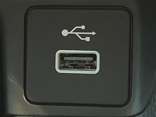 ヴェゼル ｅ：ＨＥＶ　Ｚ　禁煙車　９インチホンダコネクトディスプレイ　バックカメラ　ＬＥＤヘッドライト　シートヒーター　ホンダセンシング　アダプティブクルーズ　ＥＴＣ　純正１８インチアルミ（59枚目）