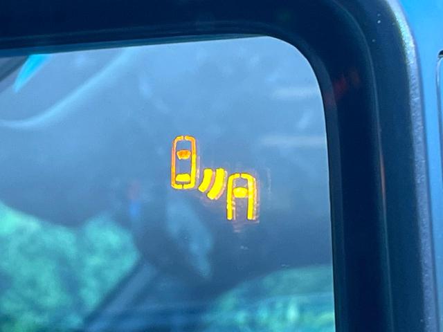 �y�u���C���h�X�|�b�g���j�^�[�z���s���A�h�A�~���[�̎��p�ɂȂ�₷���ӏ��Ɍ㑱�Ԃ��ڋ߂���ƃT�C�h�~���[�̃����Y�Ɍx����\���I�h���C�o�[�ɒ��ӊ��N�����Ă���܂��B