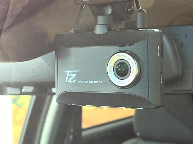 ライズ Ｚ　禁煙車　ＳＤナビ　バックカメラ　スマートアシスト　レーダークルーズ　ドラレコ　コーナーセンサー　ＬＥＤヘッド　ビルトインＥＴＣ　純正１７インチアルミ　オートハイビーム　車線逸脱警報　オートライト（7枚目）