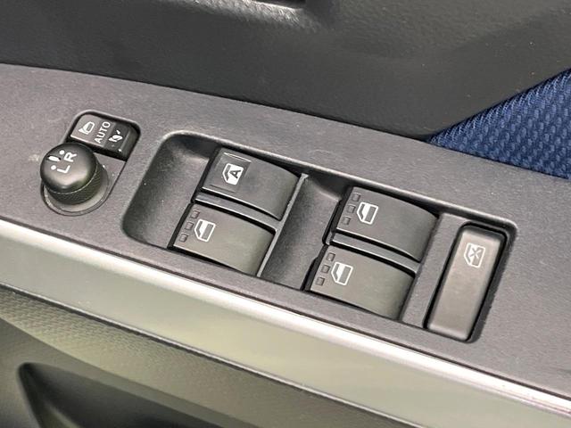 ルーミー カスタムＧ　Ｓ　禁煙車　純正ナビ　バックカメラ　フルセグ　ＣＤ／ＤＶＤ／Ｂｌｕｅｔｏｏｔｈ　衝突軽減装置　クルーズコントロール　ＬＥＤヘッド／フォグライト　オートライト　両側電動スライドドア　オートエアコン　ＥＴＣ（45枚目）