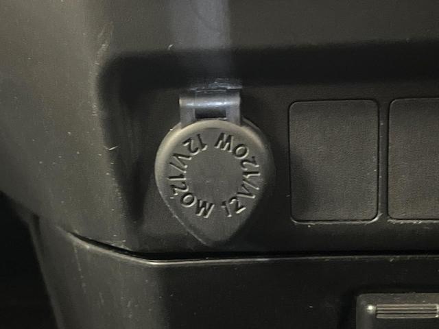 ルーミー カスタムＧ　Ｓ　禁煙車　純正ナビ　バックカメラ　フルセグ　ＣＤ／ＤＶＤ／Ｂｌｕｅｔｏｏｔｈ　衝突軽減装置　クルーズコントロール　ＬＥＤヘッド／フォグライト　オートライト　両側電動スライドドア　オートエアコン　ＥＴＣ（46枚目）