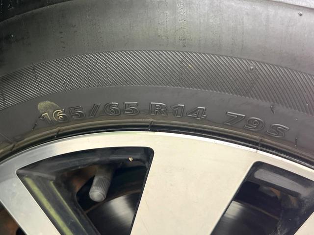 ルーミー カスタムＧ　Ｓ　禁煙車　純正ナビ　バックカメラ　フルセグ　ＣＤ／ＤＶＤ／Ｂｌｕｅｔｏｏｔｈ　衝突軽減装置　クルーズコントロール　ＬＥＤヘッド／フォグライト　オートライト　両側電動スライドドア　オートエアコン　ＥＴＣ（54枚目）