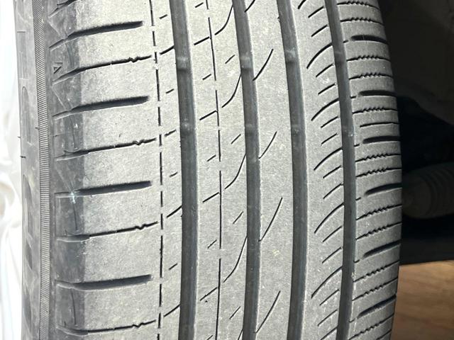 CX-5 XD 禁煙車 純正SDナビ バックカメラ スマートキー HIDヘッドライト ETC 純正17インチアルミ オートライト デュアルエアコン Bluetooth CD DVD再生 HIDフォグ(26枚目)