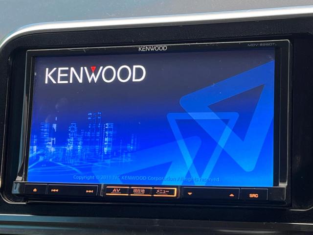 シエンタ ハイブリッドＧ　禁煙車　両側電動ドア　ＳＤナビ　バックカメラ　１００Ｖ電源　７人乗り　スマートキー　ＨＩＤヘッド　ＥＴＣ　オートエアコン　ＣＤ　ＤＶＤ再生　エコモード　ＥＶモード　１５インチスチールホイール（3枚目）