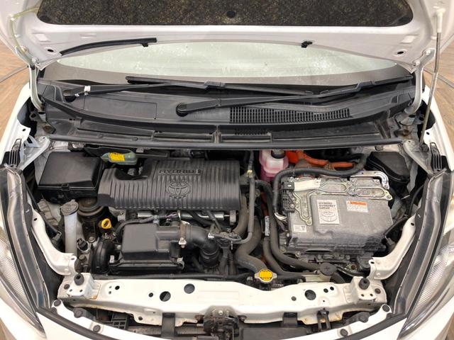 シエンタ ハイブリッドＧ　禁煙車　両側電動ドア　ＳＤナビ　バックカメラ　１００Ｖ電源　７人乗り　スマートキー　ＨＩＤヘッド　ＥＴＣ　オートエアコン　ＣＤ　ＤＶＤ再生　エコモード　ＥＶモード　１５インチスチールホイール（18枚目）