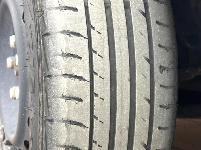 シエンタ ハイブリッドＧ　禁煙車　両側電動ドア　ＳＤナビ　バックカメラ　１００Ｖ電源　７人乗り　スマートキー　ＨＩＤヘッド　ＥＴＣ　オートエアコン　ＣＤ　ＤＶＤ再生　エコモード　ＥＶモード　１５インチスチールホイール（26枚目）