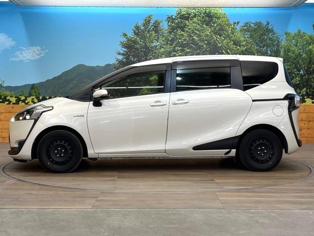 シエンタ ハイブリッドＧ　禁煙車　両側電動ドア　ＳＤナビ　バックカメラ　１００Ｖ電源　７人乗り　スマートキー　ＨＩＤヘッド　ＥＴＣ　オートエアコン　ＣＤ　ＤＶＤ再生　エコモード　ＥＶモード　１５インチスチールホイール（28枚目）