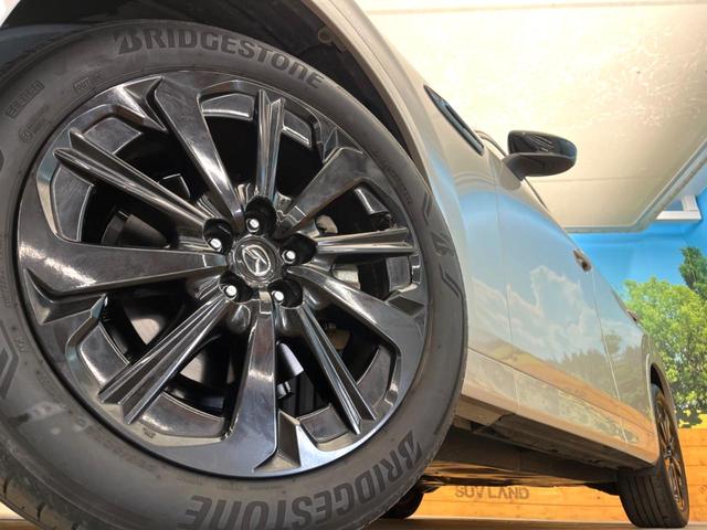 �y�����Q�O�C���`�A���~�z�C�[���z�O�ςɃ}�b�`���������A���~�z�C�[���𑕒����Ă���܂��B�e��ЊO�A���~�z�C�[����A�X�^�b�h���X�^�C�����戵�����Ă���܂��B���񂲑��k������