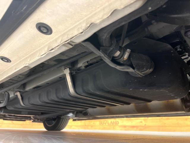 アルファード ２．５Ｓ　Ｃパッケージ　禁煙車　フルエアロ　サンルーフ　両側電動ドア　純正ＳＤナビ　後席モニター　バックカメラ　トヨタセーフティ　電動リアゲート　レザーシート　前席シートエアコン　ドラレコ　コーナーセンサー　スマートキー（21枚目）