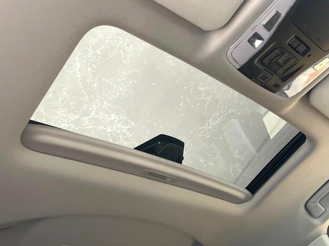 アルファード ２．５Ｓ　Ｃパッケージ　禁煙車　フルエアロ　サンルーフ　両側電動ドア　純正ＳＤナビ　後席モニター　バックカメラ　トヨタセーフティ　電動リアゲート　レザーシート　前席シートエアコン　ドラレコ　コーナーセンサー　スマートキー（46枚目）