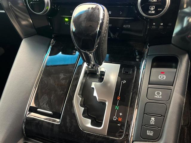アルファード ２．５Ｓ　Ｃパッケージ　禁煙車　フルエアロ　サンルーフ　両側電動ドア　純正ＳＤナビ　後席モニター　バックカメラ　トヨタセーフティ　電動リアゲート　レザーシート　前席シートエアコン　ドラレコ　コーナーセンサー　スマートキー（68枚目）