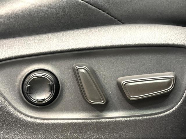 ハリアー Ｚ　レザーパッケージ　ガラスルーフ　後席モニター　全周囲カメラ　ＪＢＬサウンド　衝突被害軽減システム　レーダークルーズ　電動リアゲート　レザーシート　前席シートエアコン　コーナーセンサー　スマートキー　ＬＥＤヘッド（44枚目）