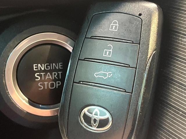 ハリアー Ｚ　レザーパッケージ　ガラスルーフ　後席モニター　全周囲カメラ　ＪＢＬサウンド　衝突被害軽減システム　レーダークルーズ　電動リアゲート　レザーシート　前席シートエアコン　コーナーセンサー　スマートキー　ＬＥＤヘッド（64枚目）