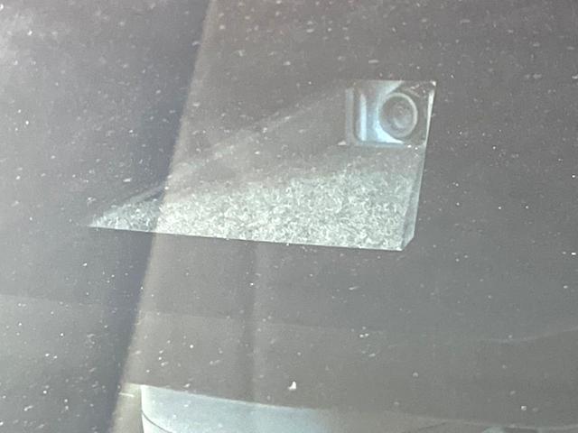 ハリアー Ｚ　レザーパッケージ　ガラスルーフ　後席モニター　全周囲カメラ　ＪＢＬサウンド　衝突被害軽減システム　レーダークルーズ　電動リアゲート　レザーシート　前席シートエアコン　コーナーセンサー　スマートキー　ＬＥＤヘッド（76枚目）