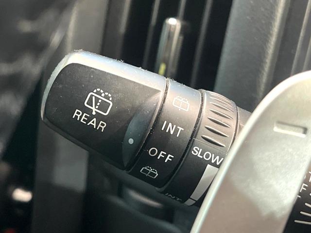 デリカD:5 D パワーパッケージ 4WD ディーゼル(軽油) 両側電動ドア 純正SDナビ 後席モニター バックカメラ ターボ スマートキー HIDヘッド ビルトインETC 純正18インチアルミ オートライト オートエアコン(43枚目)