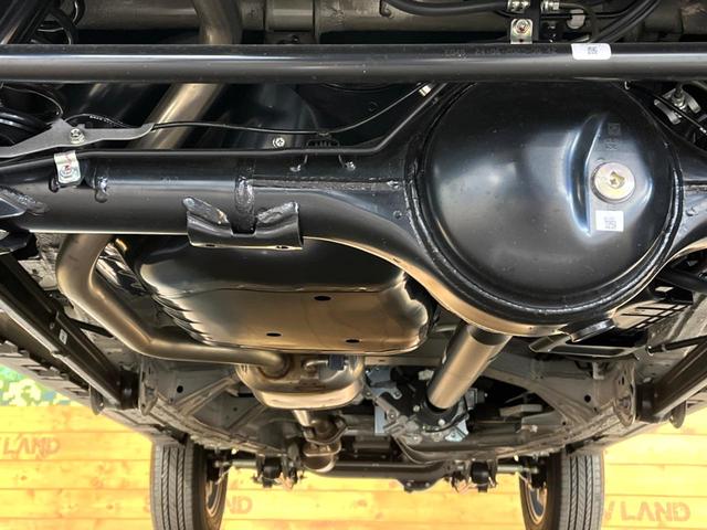 ジムニーノマド ＦＣ　４ＷＤ　禁煙車　スズキセーフティサポート　レーダークルーズ　コーナーセンサー　スマートキー　ＬＥＤヘッド　純正１５インチアルミ　オートハイビーム　車線逸脱警報　オートライト　オートエアコン（19枚目）