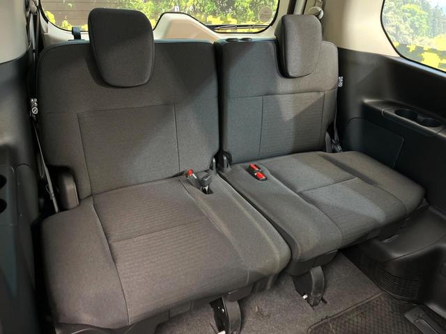 セレナ ハイウェイスターV 禁煙車 衝突被害軽減システム 両側パワースライドドア 全周囲カメラ LEDヘッドライト プロパイロット ETC2.0 ブラインドスポットモニター 純正ナビ 三列シート クリアランスソナー(10枚目)