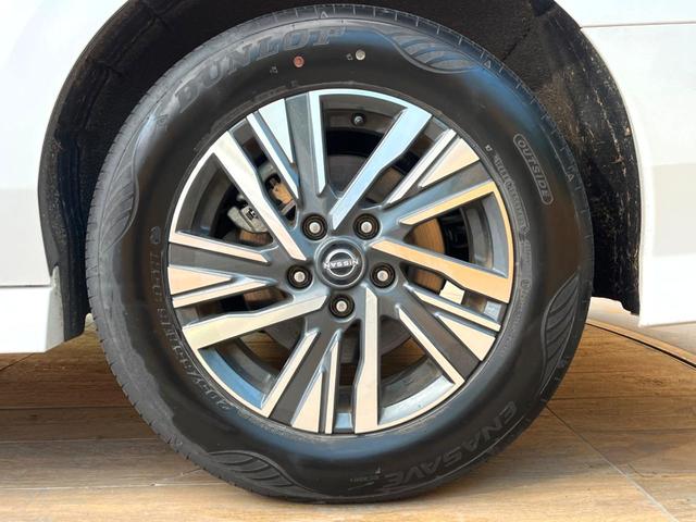 セレナ ハイウェイスターV 禁煙車 衝突被害軽減システム 両側パワースライドドア 全周囲カメラ LEDヘッドライト プロパイロット ETC2.0 ブラインドスポットモニター 純正ナビ 三列シート クリアランスソナー(24枚目)