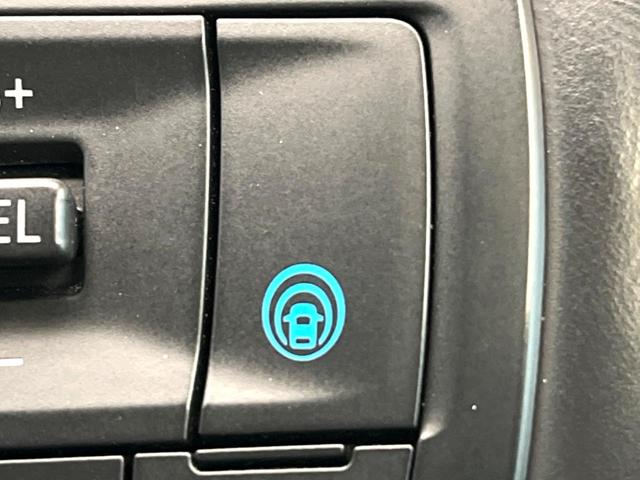 セレナ ハイウェイスターV 禁煙車 衝突被害軽減システム 両側パワースライドドア 全周囲カメラ LEDヘッドライト プロパイロット ETC2.0 ブラインドスポットモニター 純正ナビ 三列シート クリアランスソナー(49枚目)