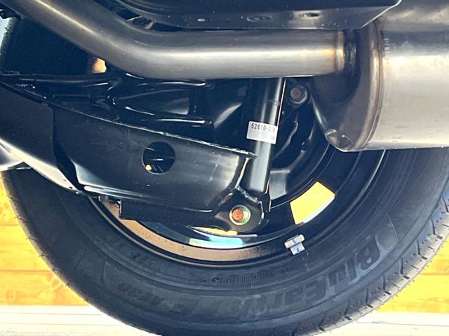 フリード ｅ：ＨＥＶエアー　ＥＸ　登録済未使用車　両側電動ドア　衝突被害軽減システム　レーダークルーズ　コーナーセンサー　スマートキー　ＬＥＤヘッド　純正１５インチアルミ　車線逸脱警報　オートライト　デュアルエアコン（21枚目）