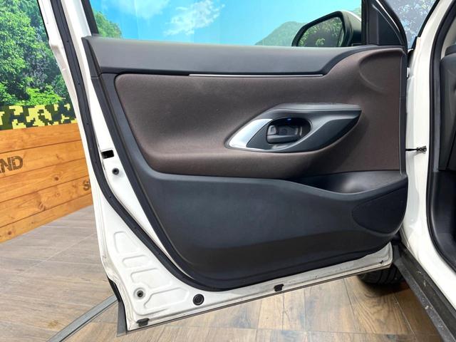 ヤリスクロス ハイブリッドZ 禁煙車 全周囲カメラ 衝突被害軽減システム レーダークルーズ ハーフレザーシート パワーシート コーナーセンサー スマートキー LEDヘッド 純正18インチアルミ オートハイビーム 車線逸脱警報(30枚目)