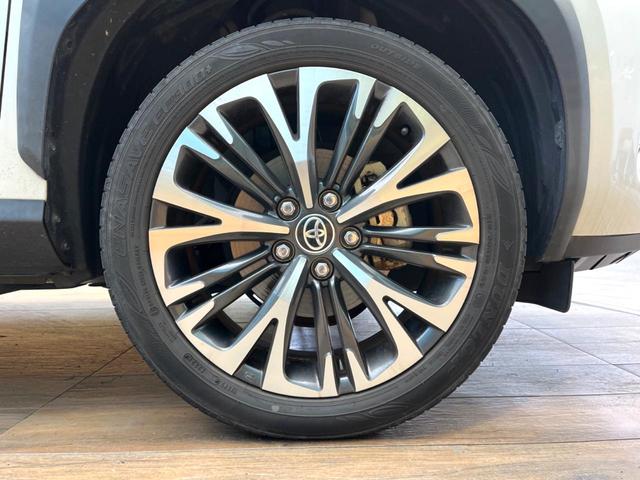 ヤリスクロス ハイブリッドZ 禁煙車 全周囲カメラ 衝突被害軽減システム レーダークルーズ ハーフレザーシート パワーシート コーナーセンサー スマートキー LEDヘッド 純正18インチアルミ オートハイビーム 車線逸脱警報(37枚目)