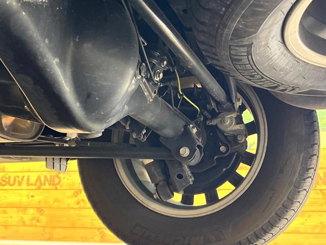 ランドクルーザープラド TX Lパッケージ マットブラックエディション 4WD サンルーフ 全周囲カメラ 衝突被害軽減システム レーダークルーズ レザーシート 前席シートエアコン ドラレコ コーナーセンサー スマートキー LEDヘッド ETC2.0 純正18インチアルミ(21枚目)