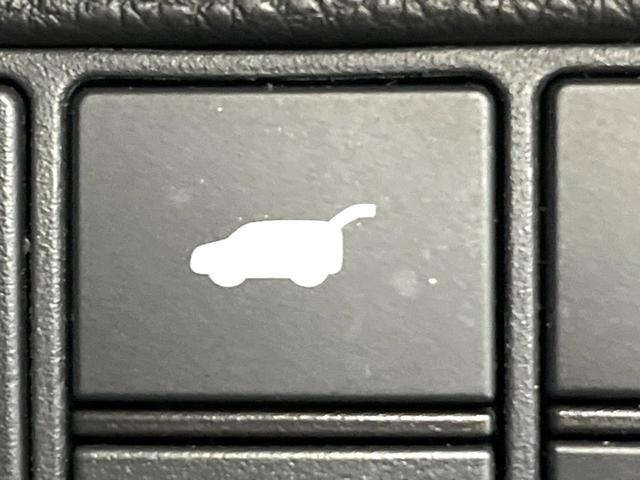 ヴェゼル ｅ：ＨＥＶ　Ｚ　９インチホンダコネクト　バックカメラ　ホンダセンシング　レーダークルーズ　電動リアゲート　ハーフレザーシート　ドラレコ　コーナーセンサー　スマートキー　ＬＥＤヘッド　ＥＴＣ２．０　オートハイビーム（45枚目）