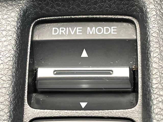 ヴェゼル ｅ：ＨＥＶ　Ｚ　９インチホンダコネクト　バックカメラ　ホンダセンシング　レーダークルーズ　電動リアゲート　ハーフレザーシート　ドラレコ　コーナーセンサー　スマートキー　ＬＥＤヘッド　ＥＴＣ２．０　オートハイビーム（60枚目）