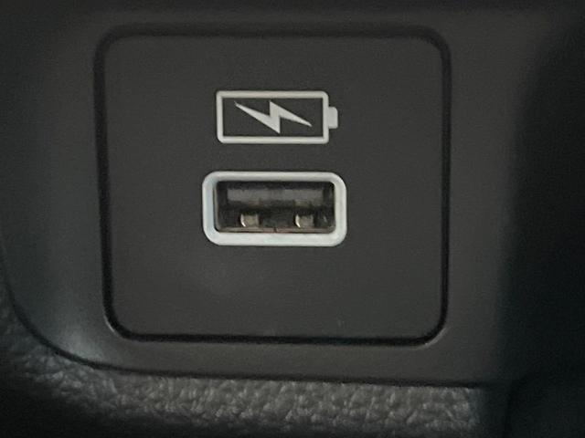 ヴェゼル ｅ：ＨＥＶ　Ｚ　９インチホンダコネクト　バックカメラ　ホンダセンシング　レーダークルーズ　電動リアゲート　ハーフレザーシート　ドラレコ　コーナーセンサー　スマートキー　ＬＥＤヘッド　ＥＴＣ２．０　オートハイビーム（63枚目）