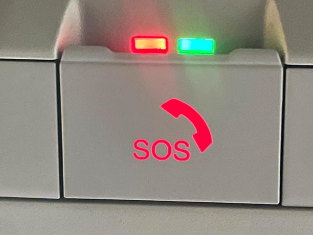 セレナ ｅ－パワー　ハイウェイスターＶ　両側電動ドア　全周囲カメラ　衝突被害軽減システム　レーダークルーズ　コーナーセンサー　スマートキー　ＬＥＤヘッド　ＥＴＣ２．０　純正１６インチアルミ　車線逸脱警報　オートライト　デュアルエアコン（65枚目）