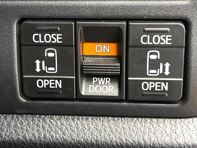 ヴォクシー ＺＳ　煌ＩＩ　禁煙車　両側電動ドア　ＳＤナビ　バックカメラ　衝突被害軽減システム　ドラレコ　コーナーセンサー　スマートキー　ＬＥＤヘッド　ＥＴＣ２．０　クルコン　純正１６インチアルミ　オートハイビーム（6枚目）