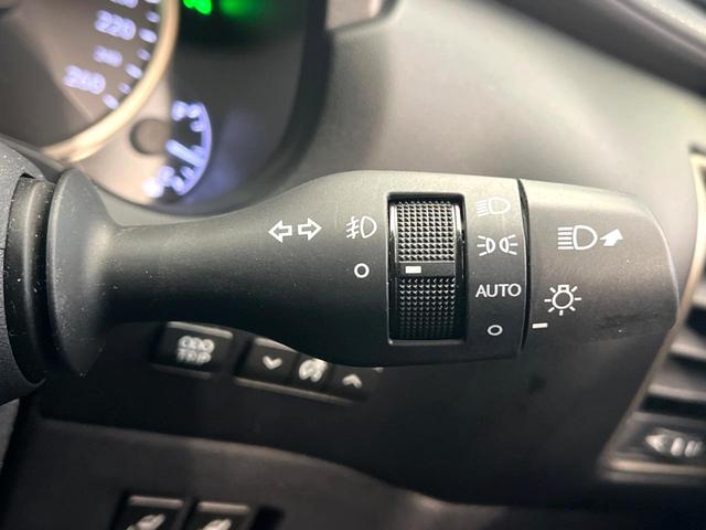 ＮＸ ＮＸ３００ｈ　バージョンＬ　禁煙車　全周囲カメラ　１００Ｖ電源　衝突被害軽減システム　レーダークルーズ　電動リアゲート　レザーシート　前席シートエアコン　ドラレコ　コーナーセンサー　スマートキー　ＬＥＤヘッド　ＥＴＣ２．０（37枚目）