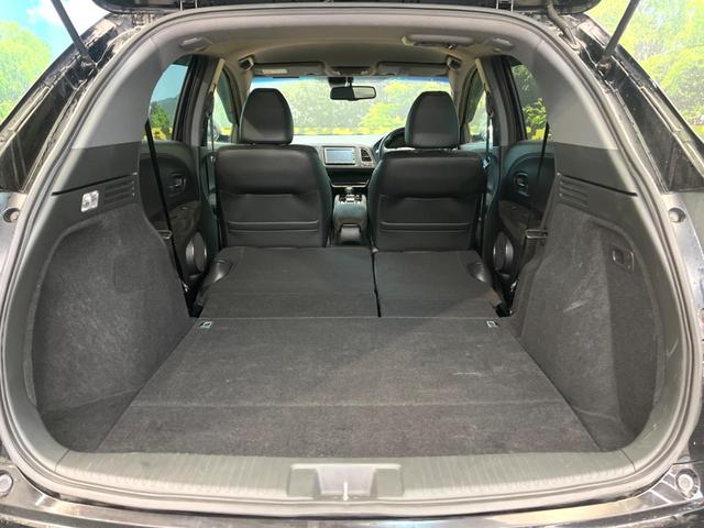 ヴェゼル ハイブリッドＲＳ・ホンダセンシング　禁煙車　純正ナビ　バックカメラ　ホンダセンシング　パドルシフト　アダプティブクルーズ　純正１８インチアルミ　ＬＥＤヘッドライト　ハーフレザーシート　ＥＴＣ　シートヒーター　車線逸脱防止（10枚目）