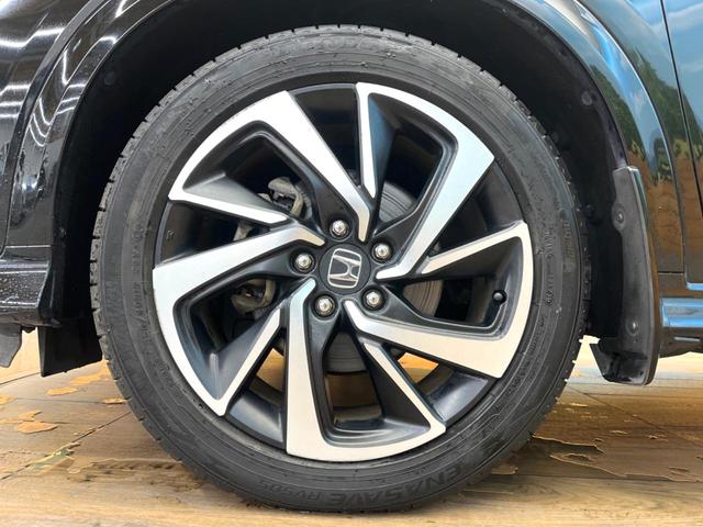 ヴェゼル ハイブリッドＲＳ・ホンダセンシング　禁煙車　純正ナビ　バックカメラ　ホンダセンシング　パドルシフト　アダプティブクルーズ　純正１８インチアルミ　ＬＥＤヘッドライト　ハーフレザーシート　ＥＴＣ　シートヒーター　車線逸脱防止（27枚目）