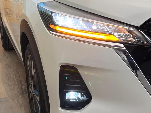 �y�k�d�c�w�b�h���C�g�z���V����ԑ��s�����ǍD�Ȏ��E���m�ۂ����S���ĉ^�]�ł��鍂�P�x�k�d�c�w�b�h���C�g�𑕔��I�_�����x�������A����d�͂��}�����Ă��܂��B