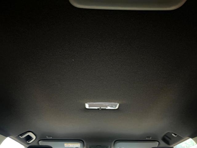 ヤリスクロス ハイブリッドＺ　禁煙車　８型ディスプレイオーディオ　セーフティセンス　レーダークルーズ　シーケンシャルターンランプ　ＢＳＭ　ブラインドスポットモニター　純正１８インチアルミ　ハーフレザーシート（35枚目）